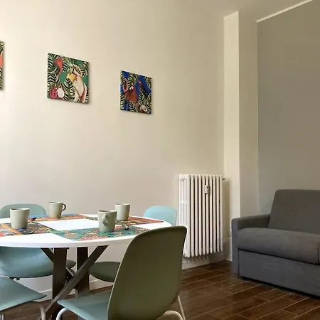 Mangio One Apartment/ Dergano-3